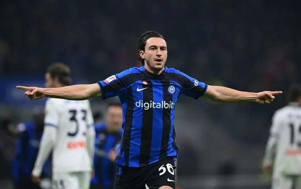"İnter" Darmianla müqavilə yenilədi 