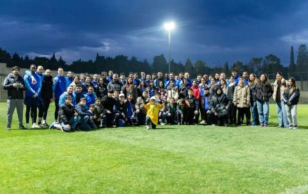 Məktəblilər “Qarabağ”ın qonağı oldular 