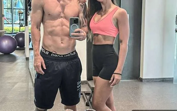 Messi yeni mövsümə Antonella ilə hazırlaşır - FOTO 