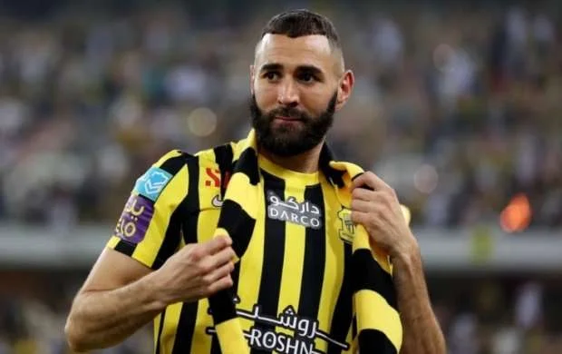 Kərim Benzema Ciddəni tərk etdi -  Təcrübəli ulduz son iki məşqə də qatılmayıb  