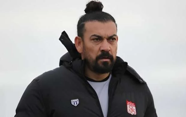 Super Liqa klubunda istefa 