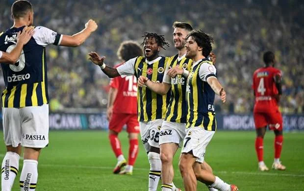 "Fənərbağça"nın forvardı "Trabzonspor"a keçir - SƏBƏB 