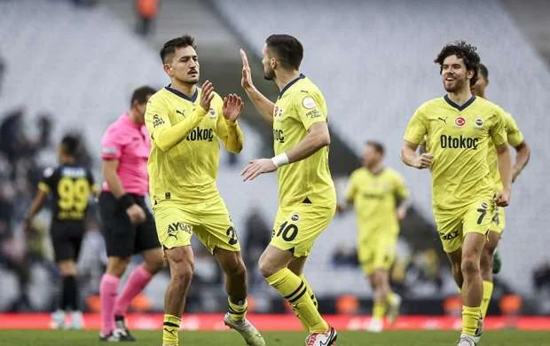 “Fənərbaxça” və “Qalatasaray”dan darmadağın 