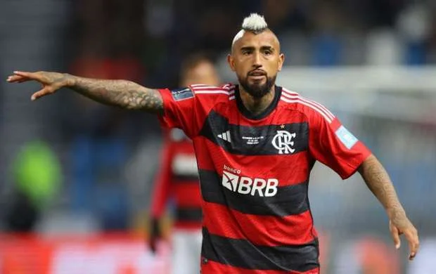 Vidal erməni futbolçunu axmaq adlandırdı 