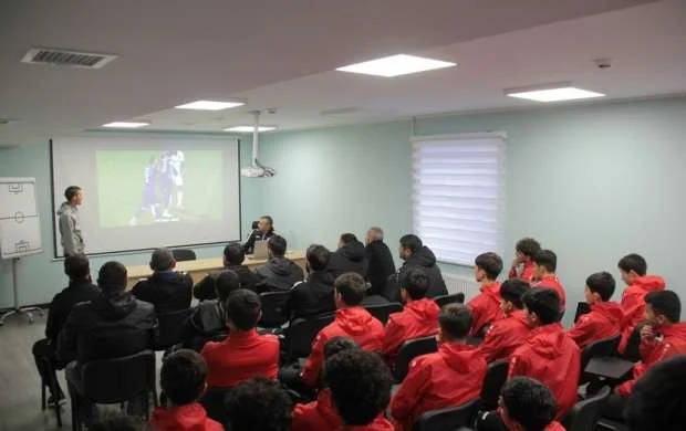 "Turan Tovuz"da irqçiliyə qarşı mübarizə təlimi keçirildi 