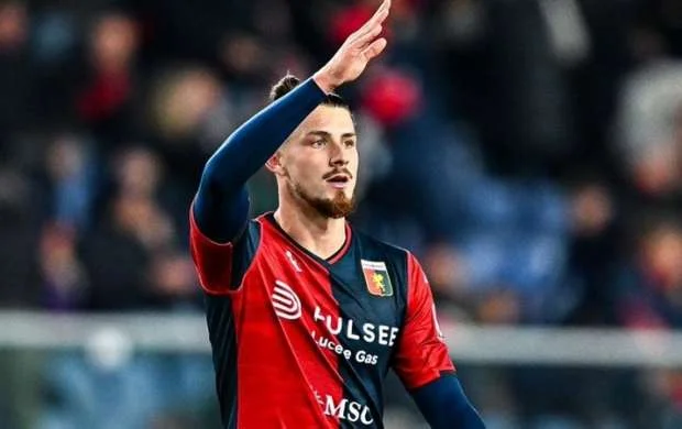 "Tottenhem" rumın müdafiəçini bu qiymətə transfer edir - SON DURUM 