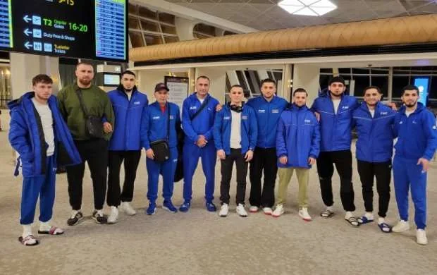 Azərbaycan boksçuları lisenziya turnirlərinə hazırlıq üçün ABŞ-a yollandı 