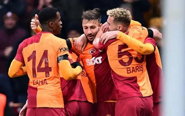 “Qalatasaray”dan çətin qələbə 