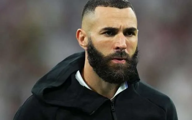 Benzema naziri məhkəməyə verib 