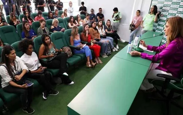 Braziliya klubundan qeyri-adi addım: "Orada ancaq kişilər olur" 