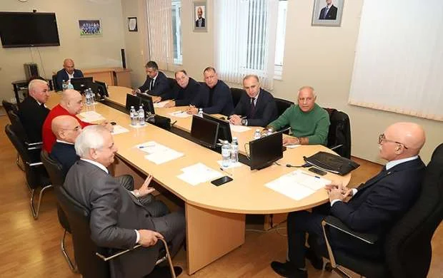 Tələbə Futbol Federasiyası İctimai Birliyinin növbəti iclası keçirilib 