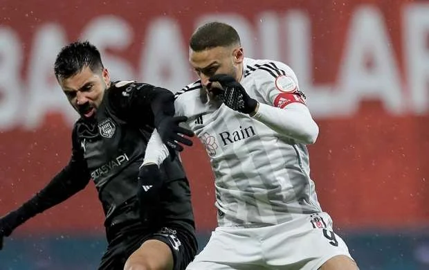 Şahruddin yenə qol buraxdı, “Beşiktaş” böyük hesabla uduzdu 