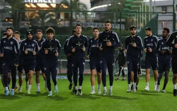 Bakı klubu 6 futbolçusunun xidmətindən məhrum oldu 