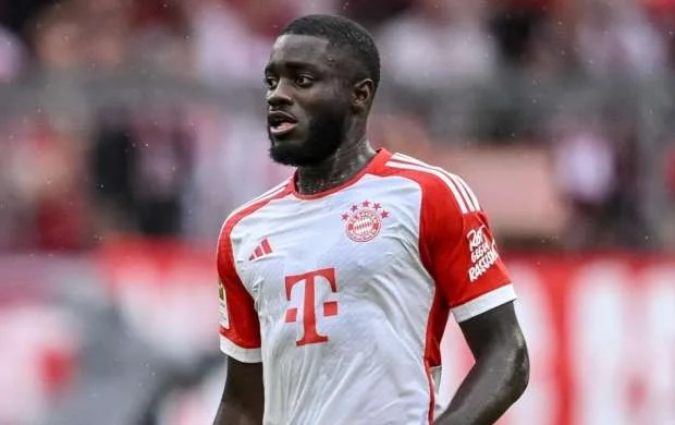 "Bayern"in futbolçusu ağır zədə aldı 