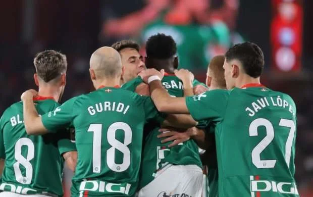 “Almeriya” doğma meydanda darmadağına üzüldü 