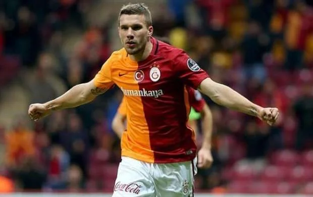"Qalatasaray"ın sabiq ulduzu "Fənərbağça"ya "ilişdi" 