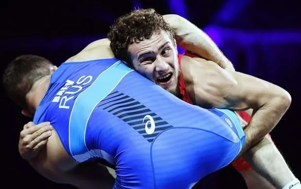 İkiqat Rusiya çempionu bu ölkənin yığmasını seçdi 