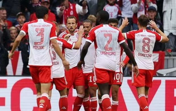Liderlərdən inamlı qələbə 