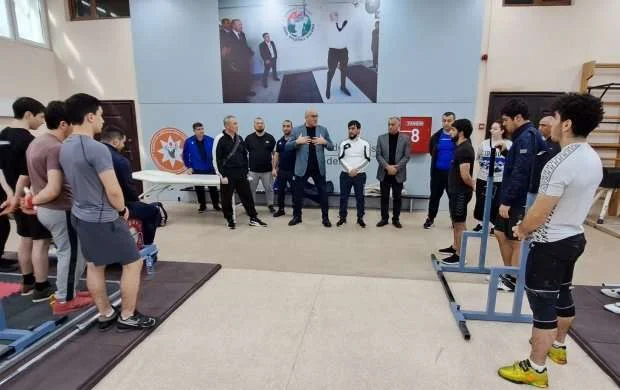 Federasiya rəhbərliyi yığma komandanın üzvləri ilə görüşdü 
