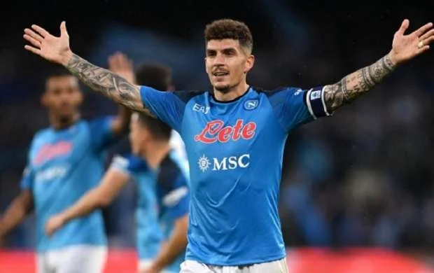 Milan klubu "Napoli"nin kapitanına göz dikib 
