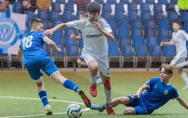 “Qarabağ” beynəlxalq turnirdə 1/4 finala yüksəldi 