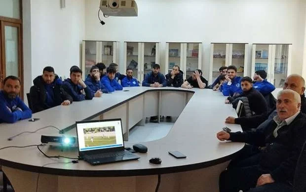 1-ci Liqa klubuna danışılmış oyunlarla bağlı seminar 