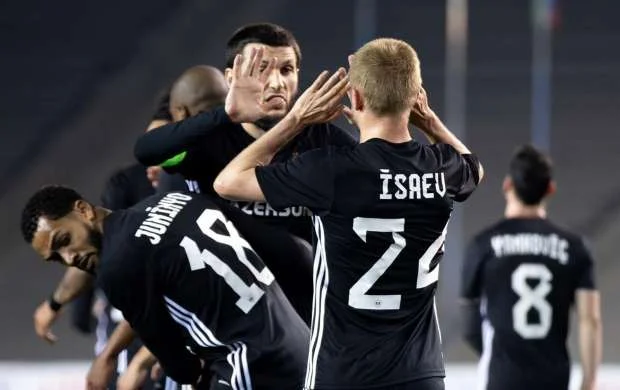 “Qarabağ”la “Sabah”dan məhsuldar heç-heçə - VİDEO 