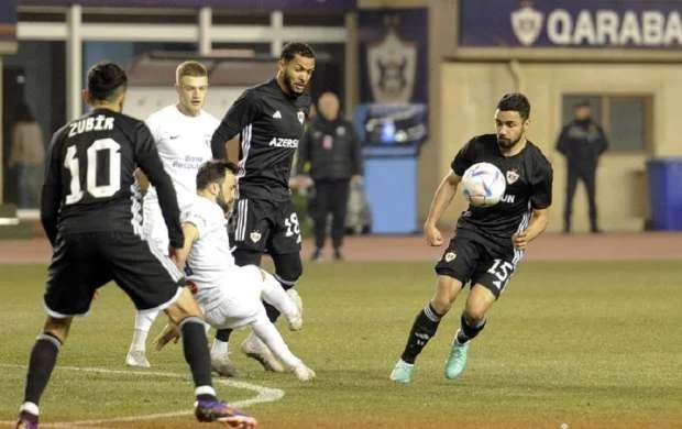 "Qarabağ" da büdrədi, yaxın izləyiciləri də - Tura baxış 