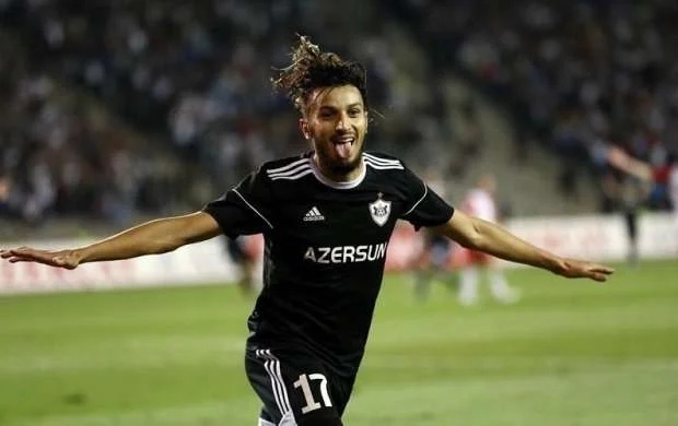 Zubir həftənin oyunçusu adına namizədlər arasındadır 