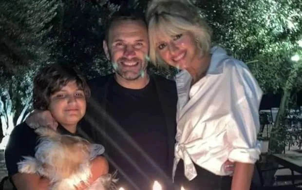 Okan Buruk 17 illik həyat yoldaşından boşandı 