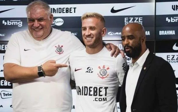 “Qarabağ”ın sabiq futbolçusu Braziliya nəhəngində 