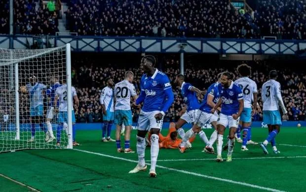 Premyer Liqa: “Everton” “Kristal Pelas”la da bacarmadı 