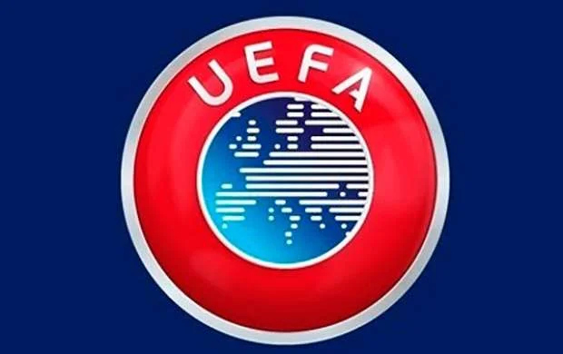AFFA-nın əməkdaşına sertifikat təqdim edilib 