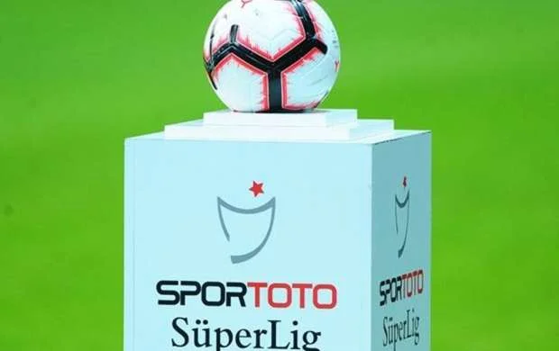 “Qalatasaray”ın Super Liqa oyununun vaxtı dəyişdirildi 