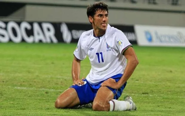 "Qarabağ" bütün ssenariləri alt-üst edə bilər" - Rauf Əliyev 