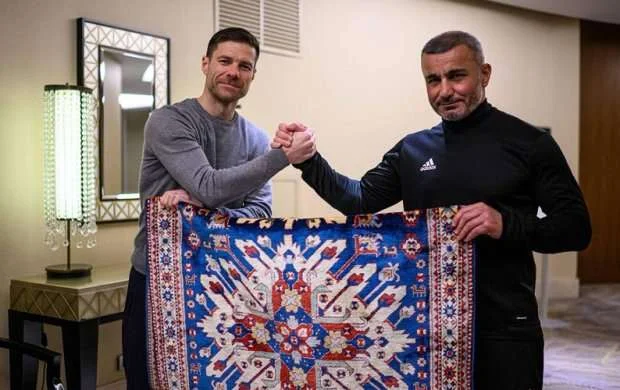 Qurban Qurbanov Xabi Alonso ilə görüşdü 