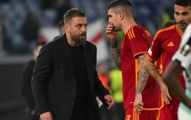 De Rossi AL-dəki darmadağını belə şərh etdi 