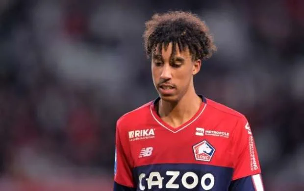 Madrid nəhəngi fransız müdafiəçinin transferinə yaxınlaşdı - SON DURUM 