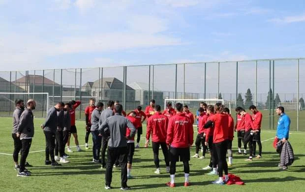 “Araz-Naxçıvan” oyunöncəsi son məşqini Gəncədə reallaşdırdı 