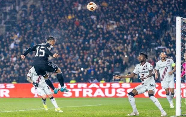 "Qarabağ"ın rəqibi ilkə imza atdı 