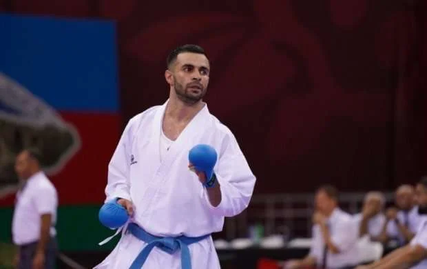 Həsənov Premyer Liqanın bürünc medalını qazandı 