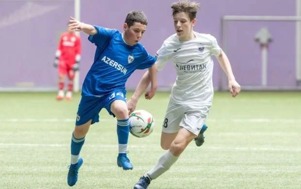 “Qarabağ” Belarusda yarımfinala yüksəldi 