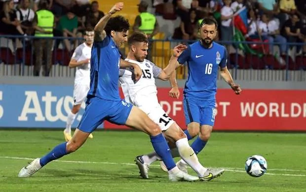 "100 milyonluq futbolçu 5 metrdən qapıya düşmürsə..." - Bəhlul Mustafazadə 
