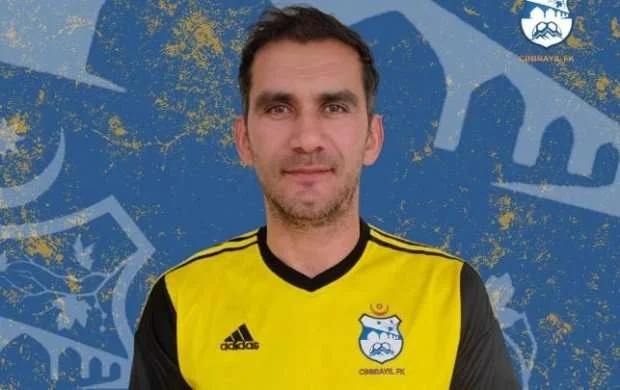 Əmircanov karyerasını bərpa etdi 