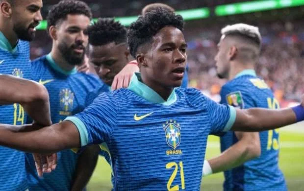 Endrik Braziliya millisinin tarixinə düşdü - Nə Pele bunu bacarmışdı, nə də Ronaldo 