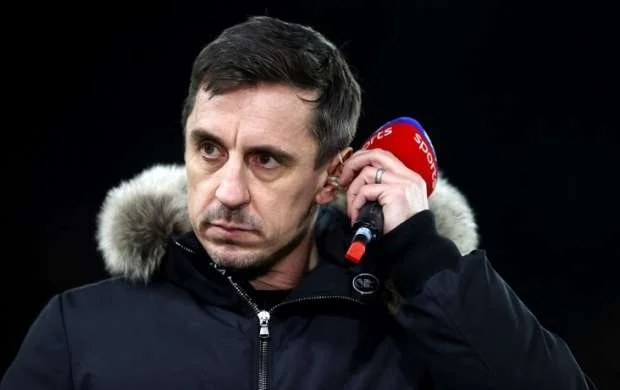 "Onlar bütün birəbir mübarizələrdən qalib ayrıldılar" - Nevill "Arsenal"ı təriflədi 