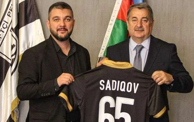 “Neftçi” də Vaqif Sadıqovu təbrik etdi 