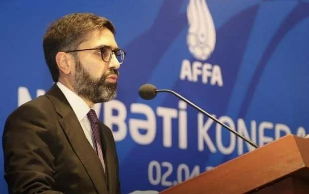 Rövşən Nəcəf “Neftçi”dən getdi 