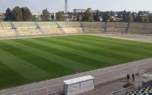 Prezident Gəncə şəhər stadionunun təməli qoydu  