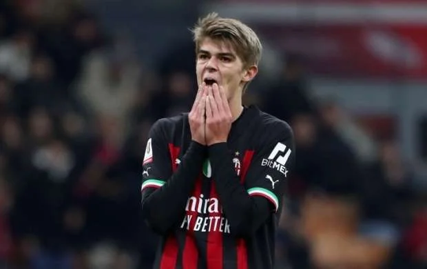 "Milan"ın futbolçusu "Atalanta"da oynamaq istəyir - Özü dedi 